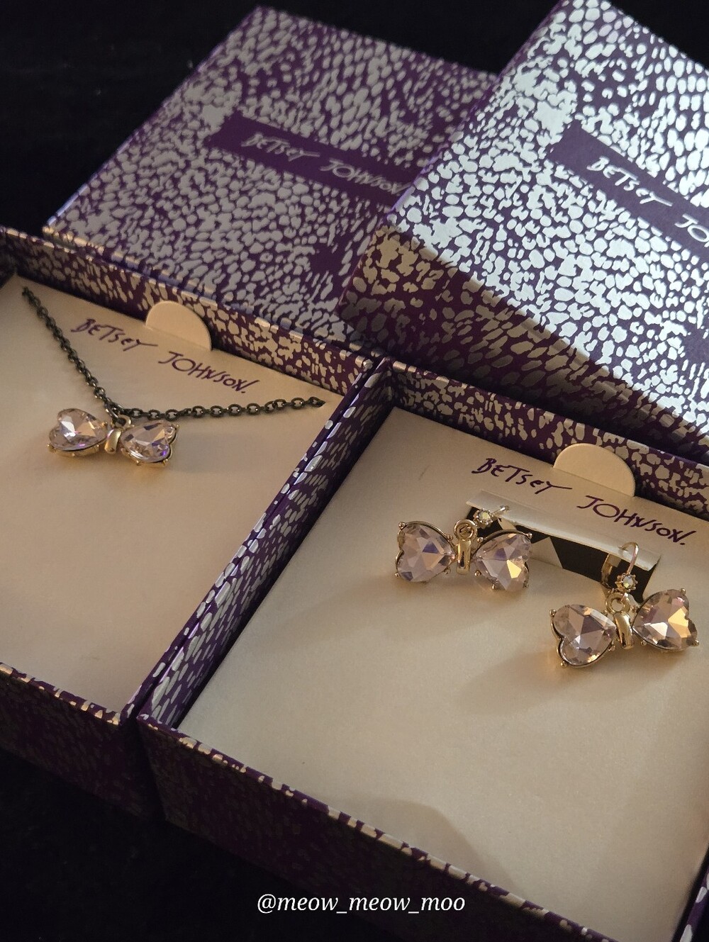 2 Piece Betsey Johnson Pink Crystal Heart Bow Necklace And Earring Set